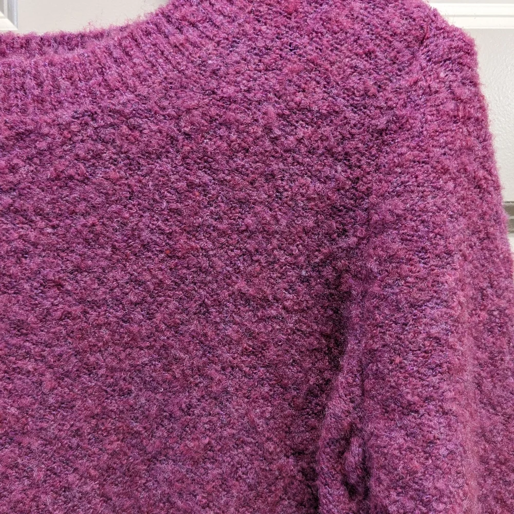 Sonoma Pullover Nubby Sweater- size medium